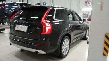 Volvo XC90 2015 года, 145 541 км - вид 3