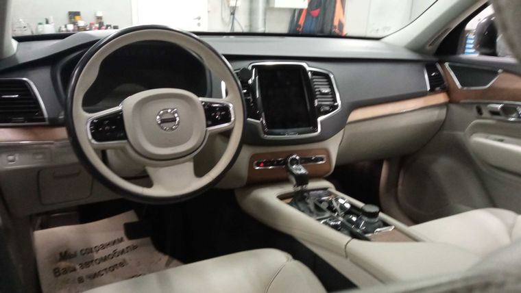 Volvo XC90 2015 года, 145 541 км - вид 5