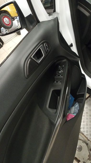 Ford EcoSport 2019 года, 68 083 км - вид 7