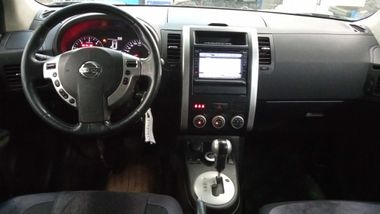 Nissan X-Trail 2012 года, 229 950 км - вид 5