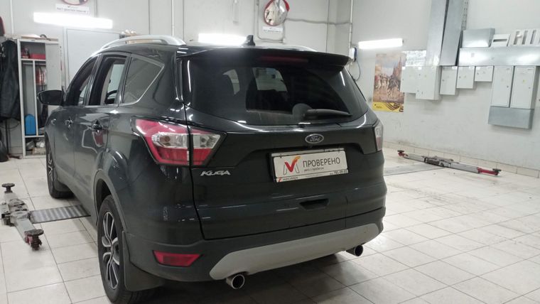 Ford Kuga 2018 года, 122 000 км - вид 4