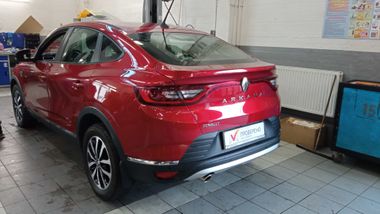 Renault Arkana 2019 года, 88 704 км - вид 4