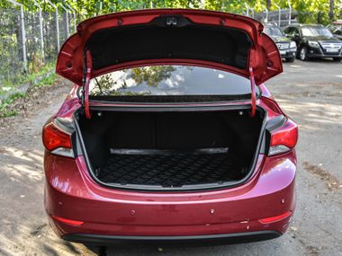 Hyundai Elantra 2014 года, 184 000 км - вид 12