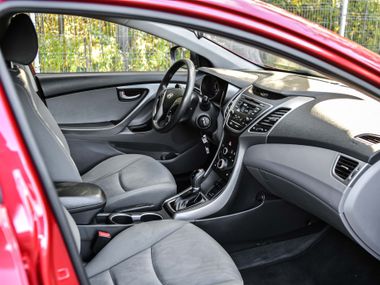 Hyundai Elantra 2014 года, 184 000 км - вид 11