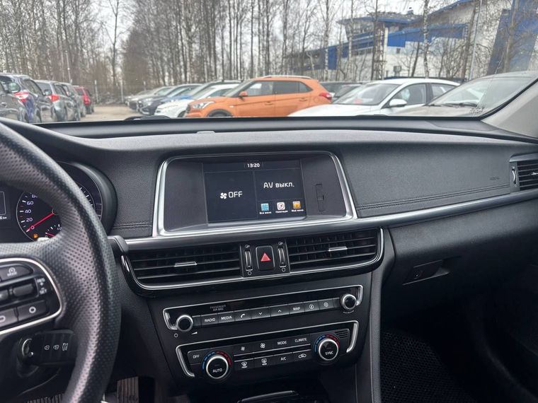 KIA Optima 2017 года, 175 954 км - вид 10