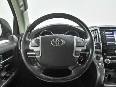 Toyota Land Cruiser 2012 года, 226 464 км - вид 10