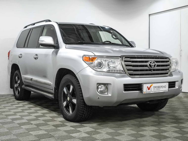 Toyota Land Cruiser 2012 года, 226 464 км - вид 4