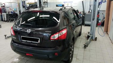 Nissan Qashqai 2012 года, 143 793 км - вид 4