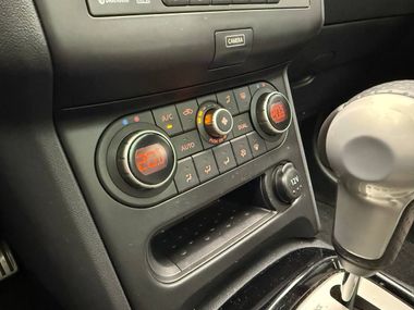 Nissan Qashqai 2012 года, 143 793 км - вид 9