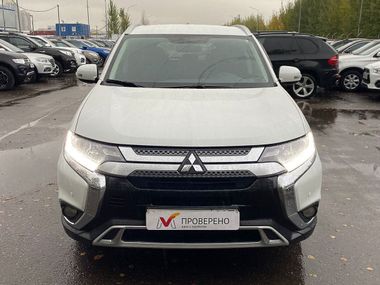 Mitsubishi Outlander 2021 года, 43 795 км - вид 3