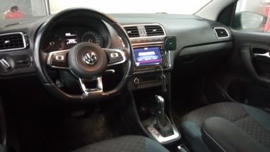 Volkswagen Polo 2020 года, 95 173 км - вид 5