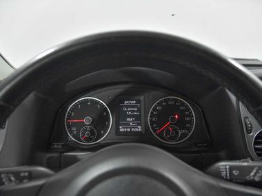 Volkswagen Tiguan 2012 года, 282 814 км - вид 8