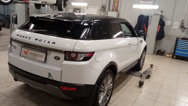 Land Rover Range Rover Evoque 2011 года, 376 625 км - вид 3