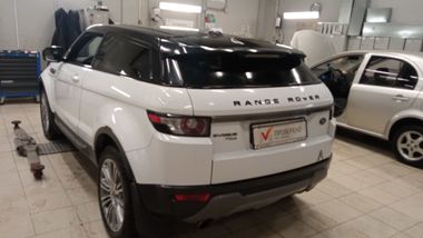 Land Rover Range Rover Evoque 2011 года, 376 625 км - вид 4