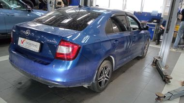 Skoda Rapid 2018 года, 108 147 км - вид 3