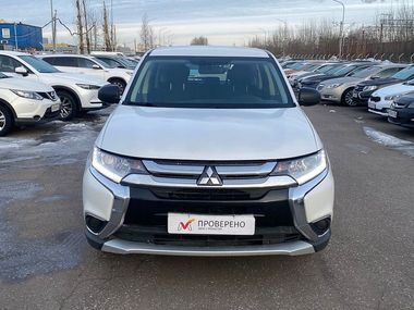 Mitsubishi Outlander 2018 года, 113 000 км - вид 3