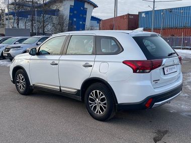 Mitsubishi Outlander 2018 года, 113 000 км - вид 7