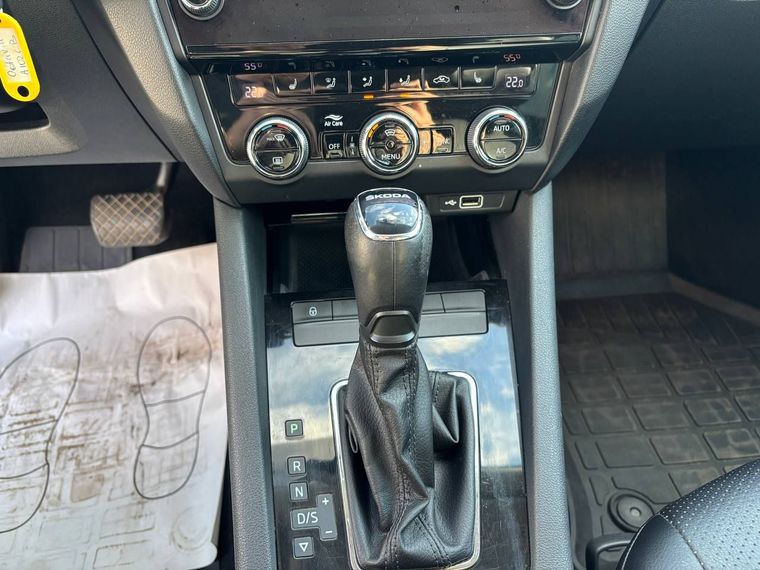 Skoda Octavia 2018 года, 108 472 км - вид 13