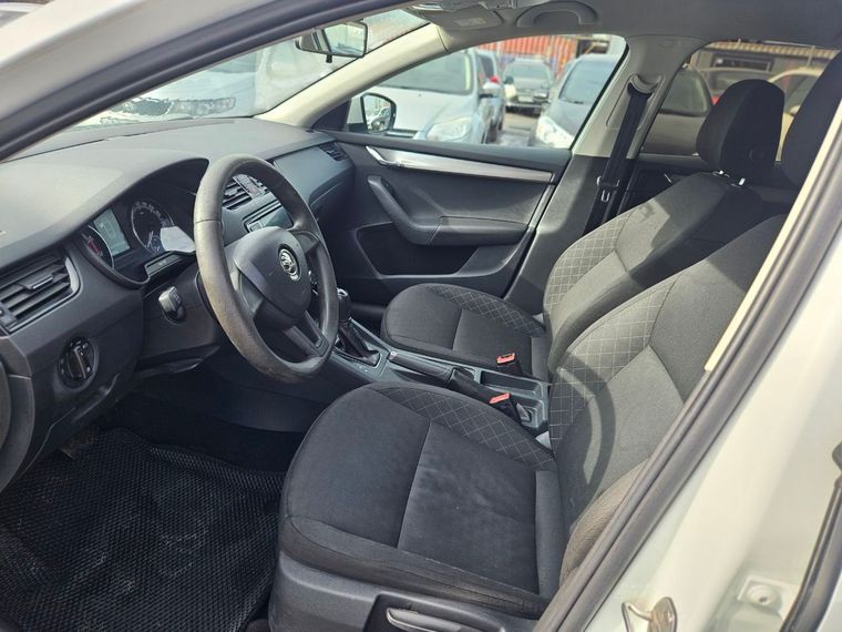Skoda Octavia 2018 года, 187 619 км - вид 13