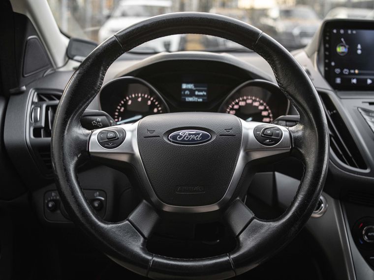 Ford Kuga 2016 года, 128 571 км - вид 6