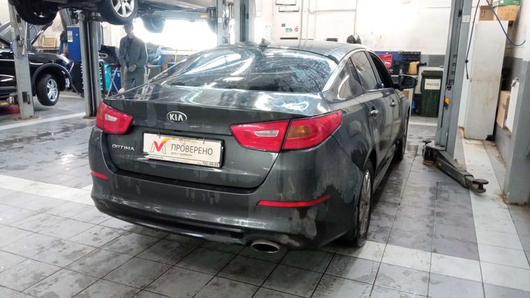 Kia Optima 2015 года, 151 828 км - вид 3