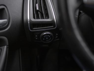 Ford Focus 2012 года, 150 316 км - вид 9