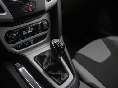 Ford Focus 2012 года, 150 316 км - вид 8