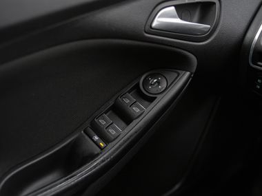 Ford Focus 2012 года, 150 316 км - вид 10