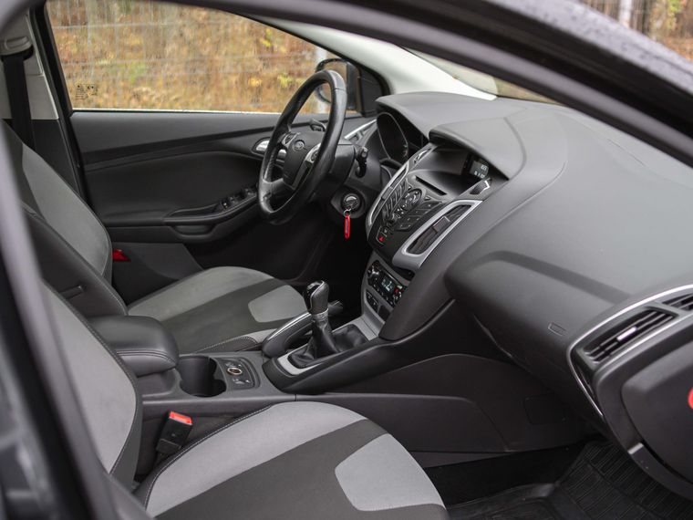 Ford Focus 2012 года, 150 316 км - вид 12