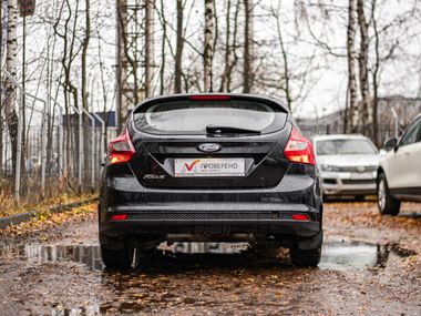 Ford Focus 2012 года, 150 316 км - вид 4