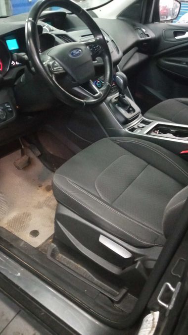 Ford Kuga 2017 года, 233 388 км - вид 5