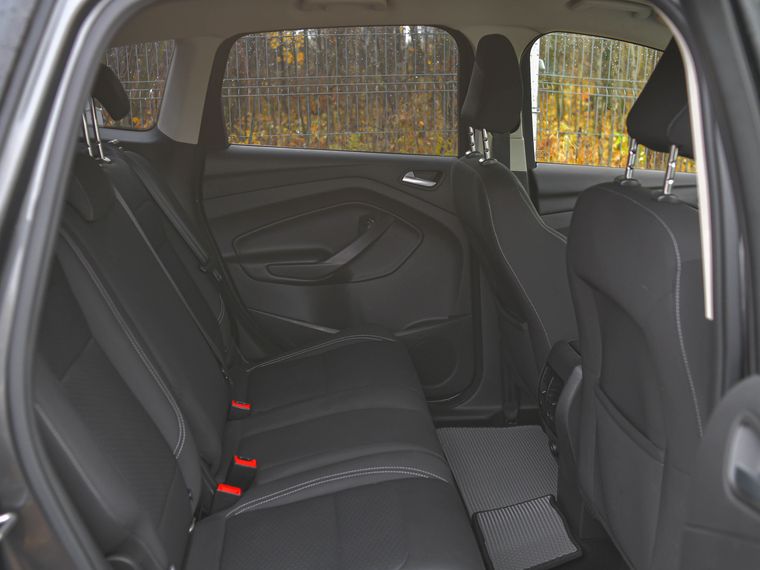 Ford Kuga 2017 года, 233 388 км - вид 10