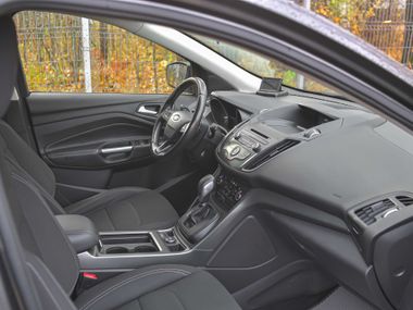 Ford Kuga 2017 года, 233 388 км - вид 11