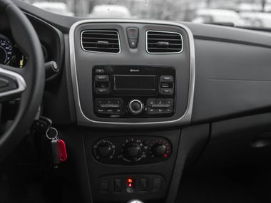 Renault Logan Stepway 2019 года, 49 112 км - вид 7