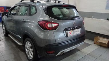 Renault Kaptur 2016 года, 240 000 км - вид 4