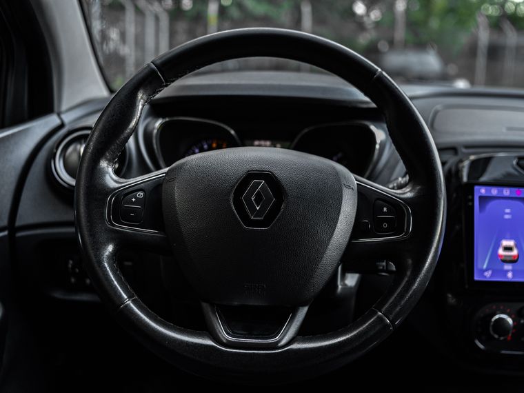 Renault Kaptur 2016 года, 240 000 км - вид 6