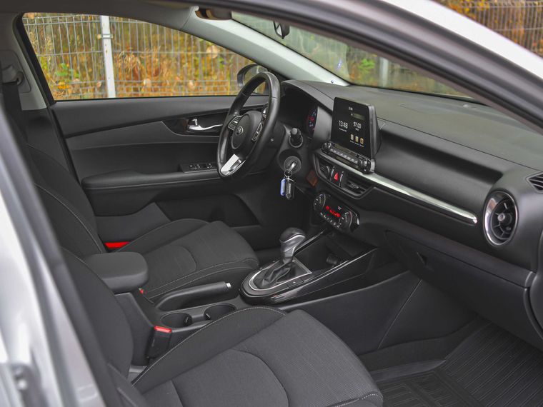 KIA Cerato 2020 года, 185 000 км - вид 13