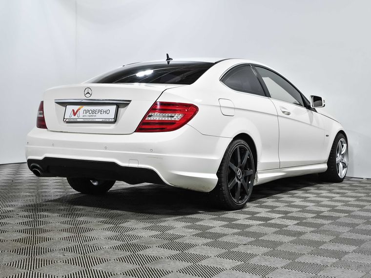 Mercedes-Benz C-класс 2012 года, 162 000 км - вид 6