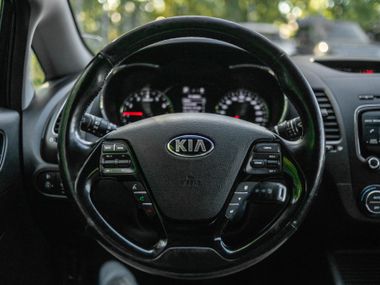 KIA Cerato 2018 года, 204 270 км - вид 6