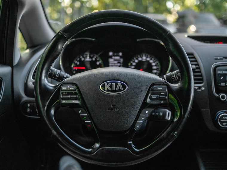 KIA Cerato 2018 года, 204 270 км - вид 6