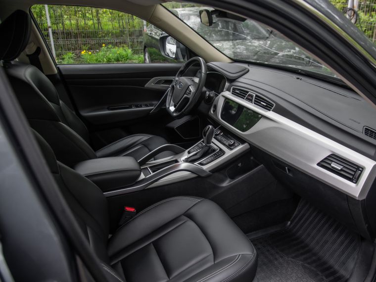 Geely Atlas 2020 года, 78 881 км - вид 17