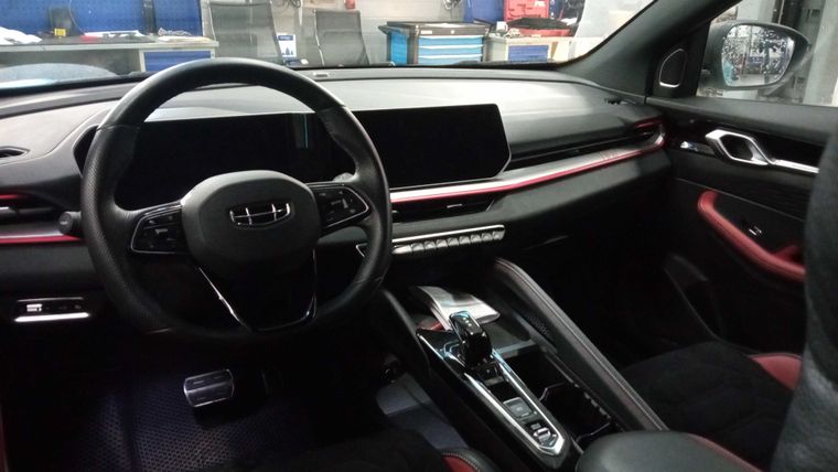 Geely Coolray 2023 года, 55 321 км - вид 5