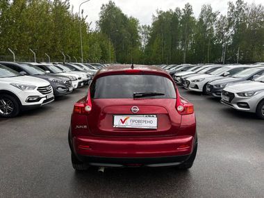 Nissan Juke 2011 года, 300 847 км - вид 5