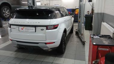 Land Rover Range Rover Evoque 2017 года, 130 923 км - вид 3