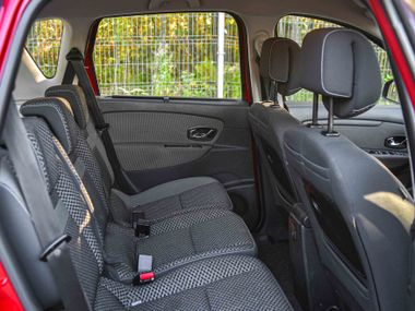 Renault Scenic 2011 года, 150 757 км - вид 12