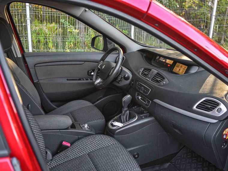 Renault Scenic 2011 года, 150 757 км - вид 13