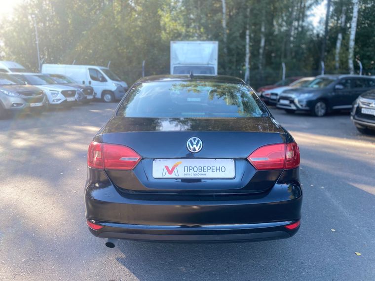 Volkswagen Jetta 2013 года, 418 121 км - вид 4