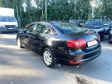 Volkswagen Jetta 2013 года, 418 121 км - вид 5