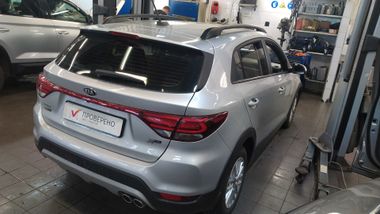 Kia Rio X-Line 2018 года, 82 320 км - вид 3