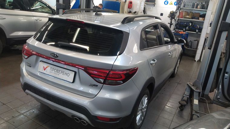 Kia Rio X-Line 2018 года, 82 320 км - вид 3